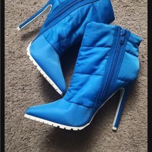 Elegant Blue Heeled Boots